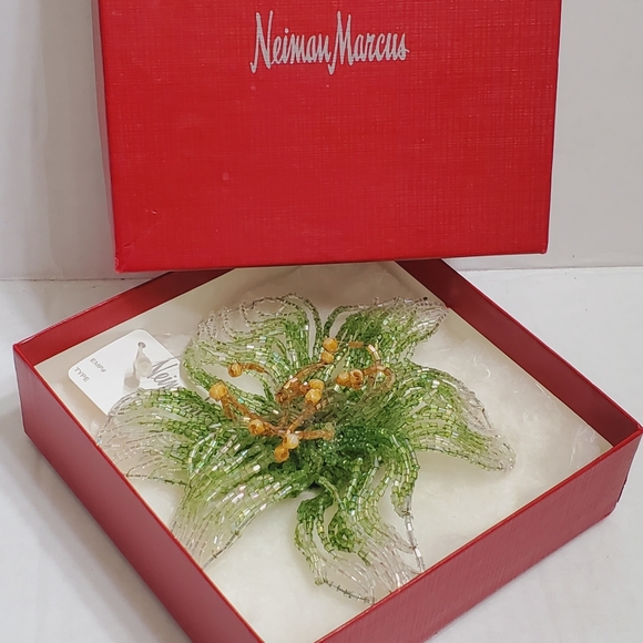 NWT Neiman Marcus Beaded Brooch - Picture 4 of 9